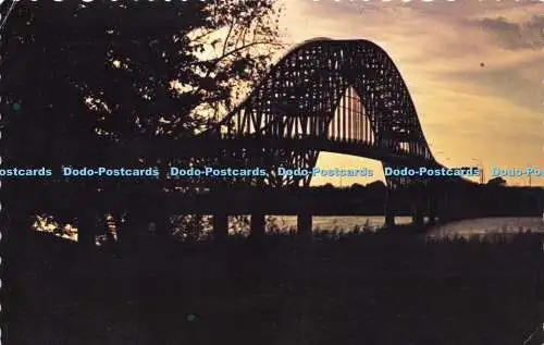 R576406 Burton Bridge überquert St John River Oromocto New Brunswick Canadian Pos