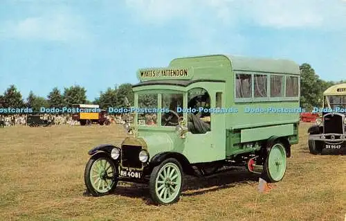 R576475 1913 Ford Model T Country Bus Salmon