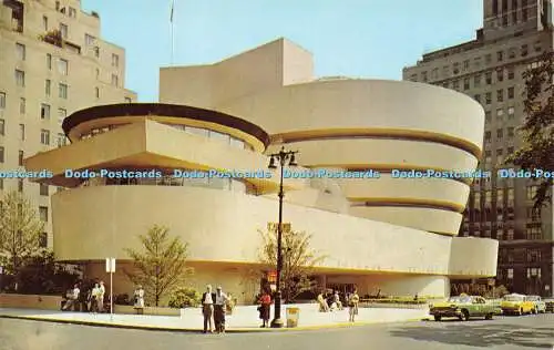 R576486 632 Solomon R Guggenheim Museum 5th Avenue New York City Alma Alfred Mai