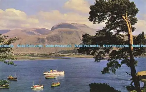R582688 Fort William und Ben Nevis von Across Loch Linnhe