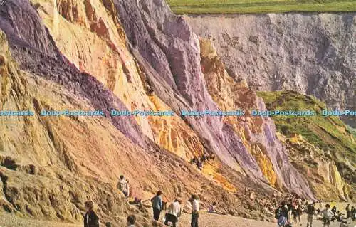 R580909 I W Alum Bay The Coloured Cliffs W J Nigh Jarrold