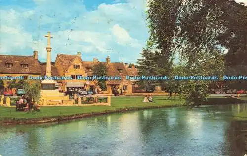 R578905 Bourton on the Water R Windrush Photo Precision Limited Colourmaster Int