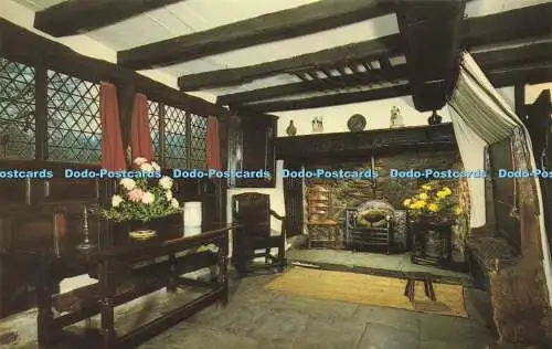 R584962 Stratford upon Avon Anne Hathaway Cottage The Living Room or Hall Jarrol