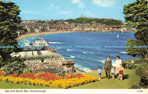 R581098 Scarborough Spa and South Bay E T W Dennis Photocolour 1971