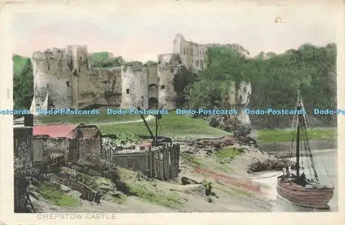 R583375 Chepstow Castle Postkarte