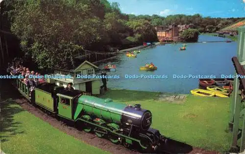 R579178 Scarborough Miniature Railway and Boating Pool E T W Dennis Photocolour