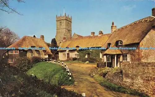 R581422 I o W Godshill The Church and Old Cottages 1964