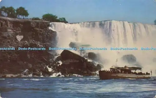 R579955 Kanada Niagarafälle unterhalb der American Falls New Maid of the Mist F H Lesli