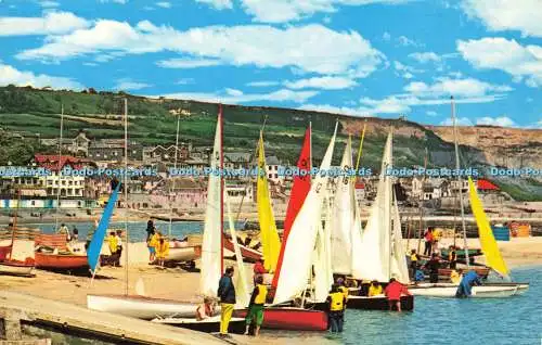 R580149 Dorset Lyme Regis Slipway N P O Fotocolor Litho Canada T 1982