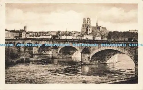 R587229 CAP 61 Orleans Vue generale et le Grand Pont Arts Photomecaniques