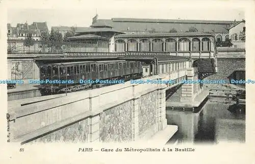 R587800 88 Paris Gare du Metropolitain a la Bastille B F Paris