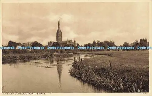 R588709 Kathedrale von Salisbury vom Fluss 20505 Harvey Barton