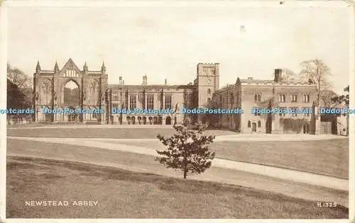 R588729 Newstead Abbey H 1325 Foto Brown Valentines