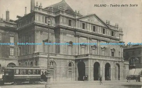 R588736 Milano Teatro della Scala