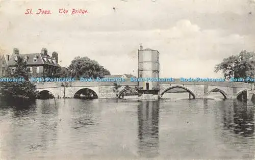 R592599 St Ives Bridge Friths Serie 1904