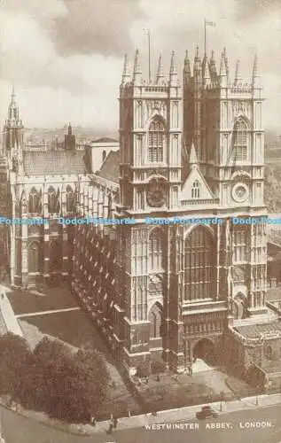 R590777 London Westminster Abbey 1945