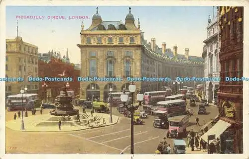 R588951 Piccadilly Circus London