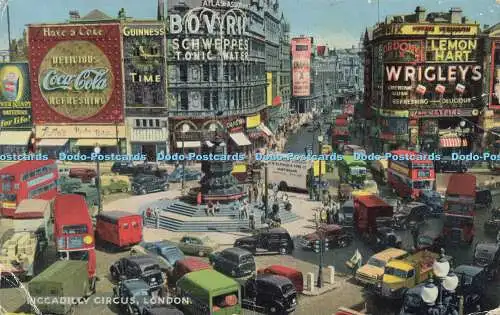 R589046 Piccadilly Circus London Dennis 1959