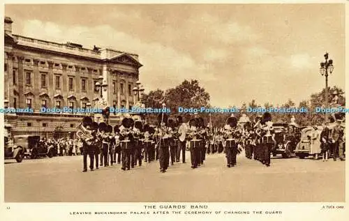 R592793 Guards Band verlässt Buckingham Palace nach Zeremonie der Wachablösung T