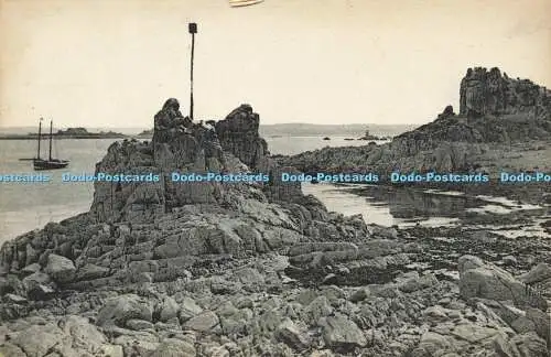 R597326 Bay Unknown Place Cliffs ND Phot Anciens Etab Neurdein