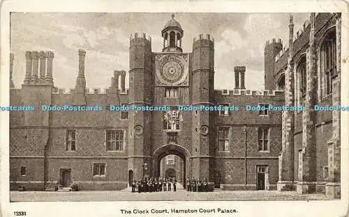 R589460 12531 Uhr Court Hampton Court Palace Gale and Polden H C 12