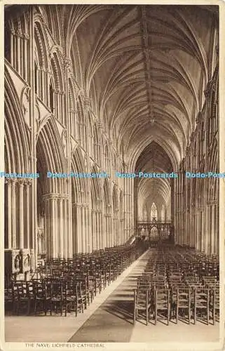 R589522 Nave Lichfield Cathedral