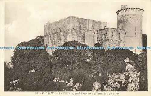 R597573 26 Falaise Le Chateau juche sur une falaise de 45 Meter Gaby G Artaud G