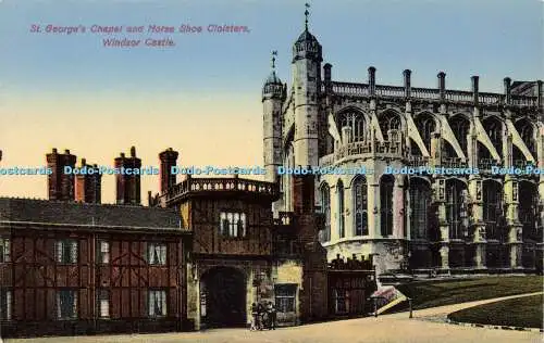 R591607 St Georges Chapel and Horse Shoe Cloisters Windsor Castle