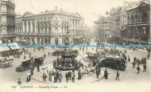 R597751 110 London Piccadilly Circus LL 1913