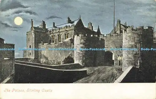 R597759 Palace Stirling Castle Valentines Moonlight Series