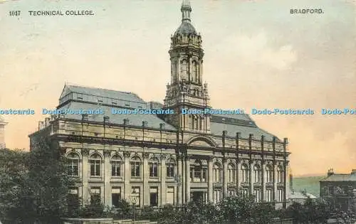 R595859 1047 Technical College Bradford 1905