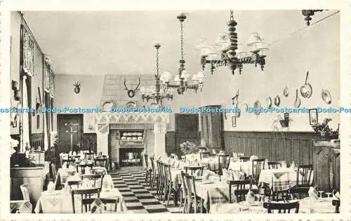 R598106 Hotel St Jacques Cloyes Une Salle du Restaurant et Rotisserie J Le Marig