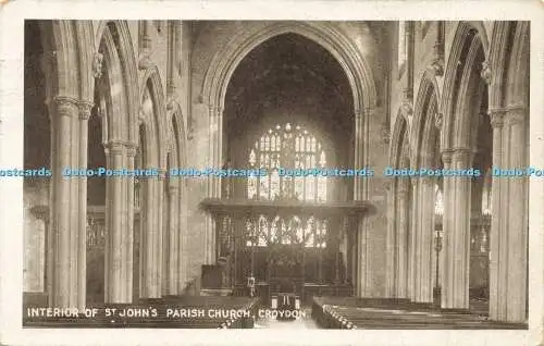 R596383 Innenraum der Pfarrkirche St Johns Croydon 1914