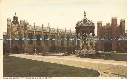 R594354 Cambridge Trinity College Great Court Photochrom