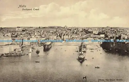 R598539 Malta Dockyard Creek Grand Studio