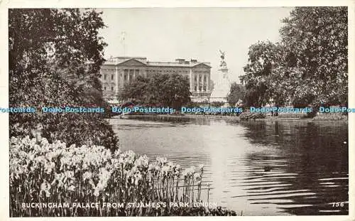 R598688 London Buckingham Palace from St James Park 1952