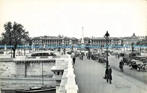 R602452 Paris 5 La place e la Concorde U A T 1955