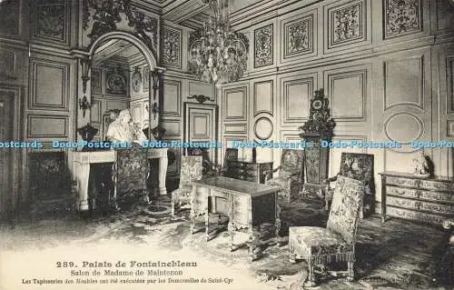 R601437 289 Palais de Fontainebleau Salon de Madame de Maintenon Tapisseries des