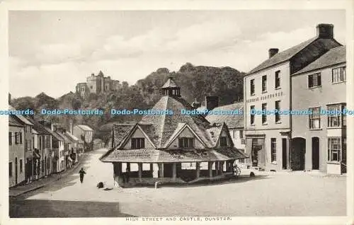 R609852 Dunster High Street und Castle H Brooks