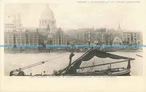 R610134 Thames Shewing St Pauls Cathedral from Bankside S Hildesheimer