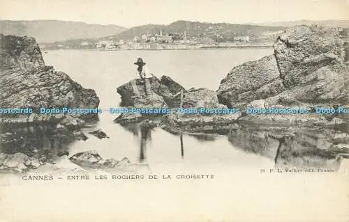 R602119 Cannes Entre les Rochers de la Croisette 23 P L Maillan