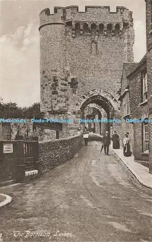 R610523 Lewes The Barbican Postkarte