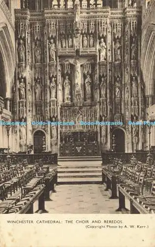 R606215 Winchester Cathedral Choir und Reredos A W Kerr