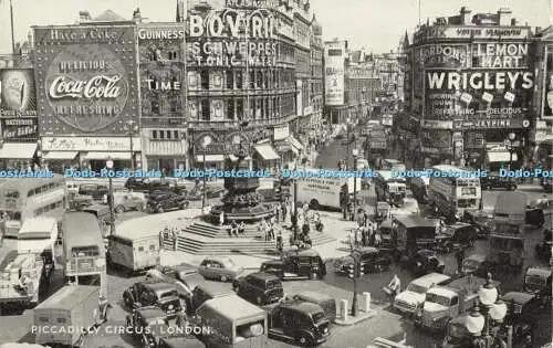 R608910 London Piccadilly Circus E T W Dennis Phototone