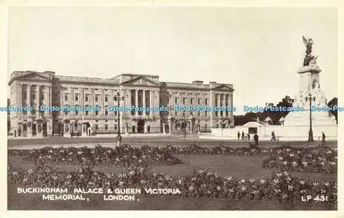 R609441 London Buckingham Palace and Queen Victoria Memorial Lansdowne Production