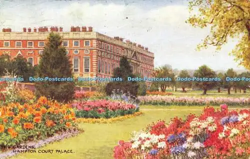 R609485 Hampton Court Palace The Gardens J Salmon 1956