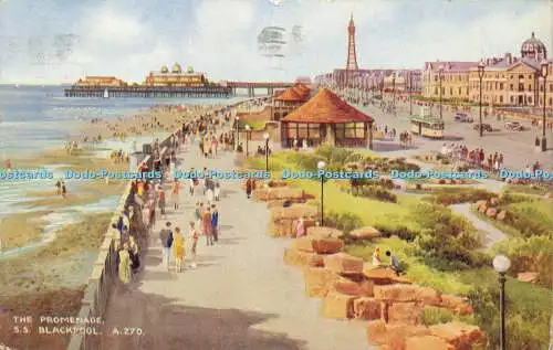 R609610 Blackpool The Promenade S S Allen 1939