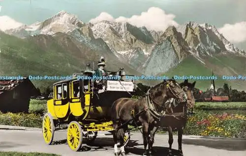 R607208 Garmisch Partenkirchen Postkufschenfahrt vor dem Wettersteingebirge Dr G