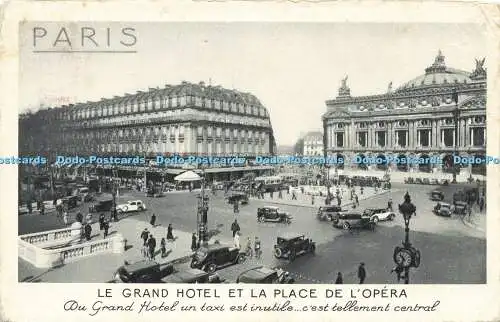 R607247 Paris Le Grand Hotel et la Place de lOpera Du Grand Hotel un taxi est in