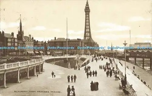 R607462 Blackpool aus Princess Parade Dennis 1918